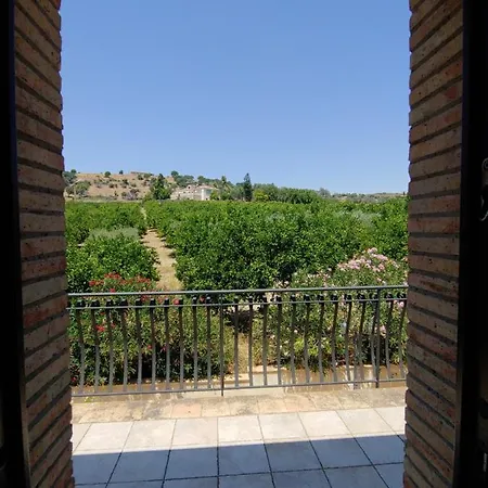 Tenuta Bellaprima Caltagirone Farm stay